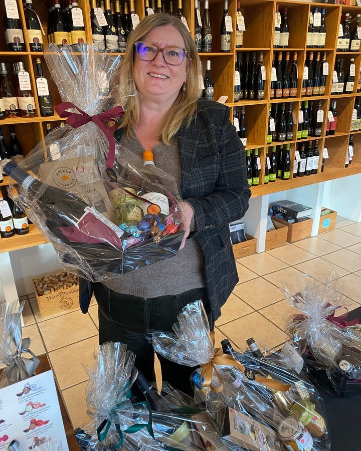 Lahvino Wine & Spirits tilbyder færdigpakkede gaver til enhver anledning