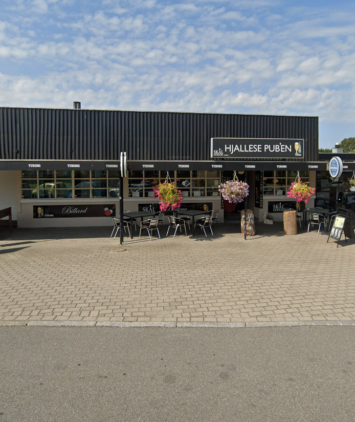 Bartender med godt humør søges til Hjallelse Pubben