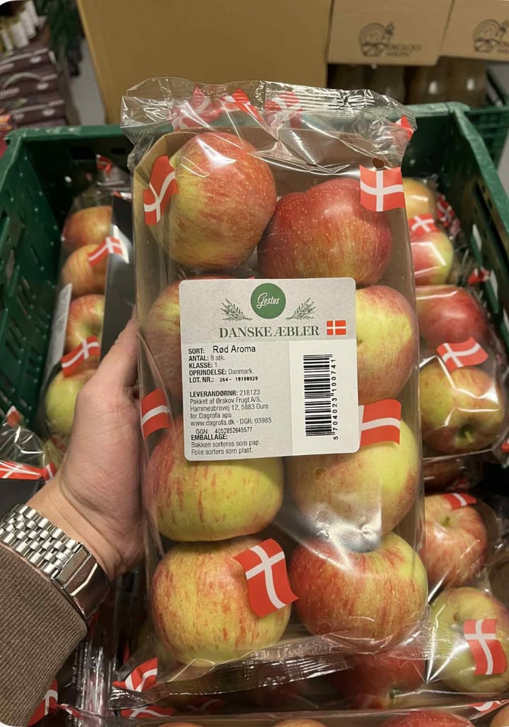 Meny Hobro tilbyder 8-pak danske røde aroma æbler til kun 17,95 kr