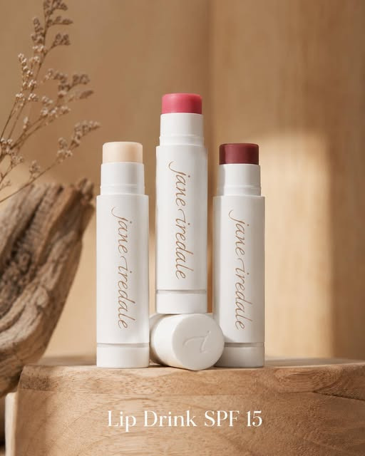 Qvist Skincare har fået Lip Drink SPF 15 hjem i flere varianter
