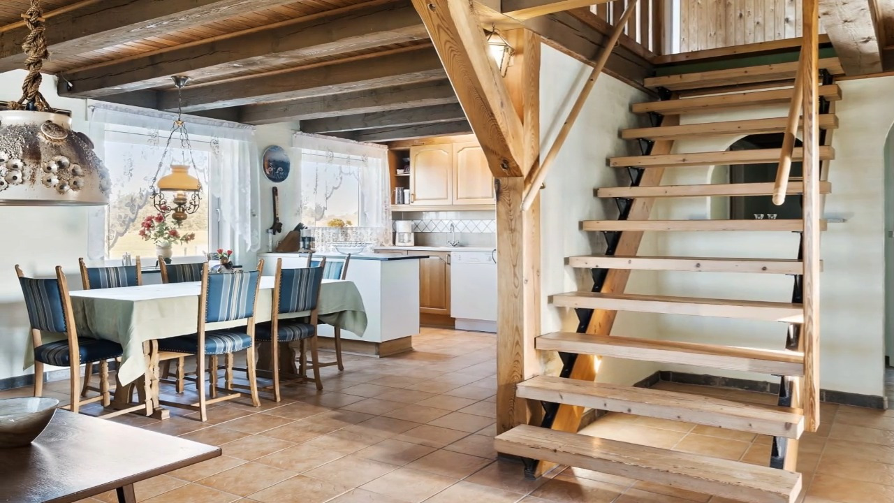 EDC Ejendomsgruppen Struer (Thyholm) fremhæver udsigtsvilla ved Limfjorden til kr. 795.000