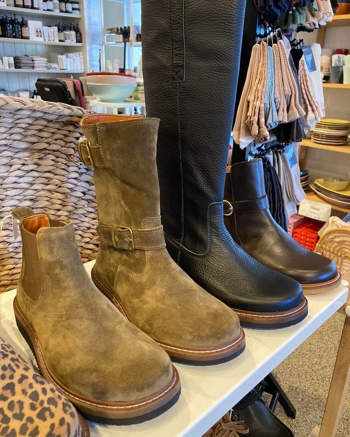 WIIBEN præsenterer et stort udvalg af støvler i alle stilarter og farver