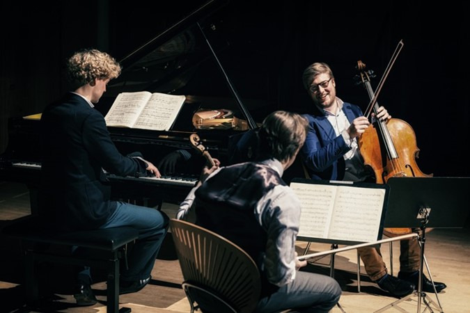 Trio Vitruvi vender tilbage til Nødebo