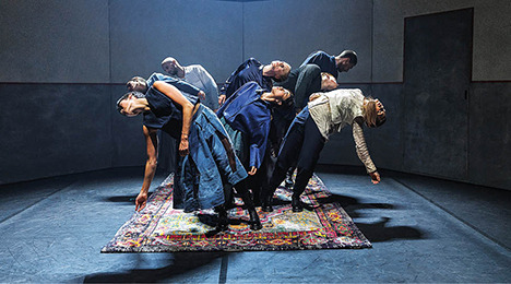 Oplev Dansk Danseteaters LEANING TREE i Vejle