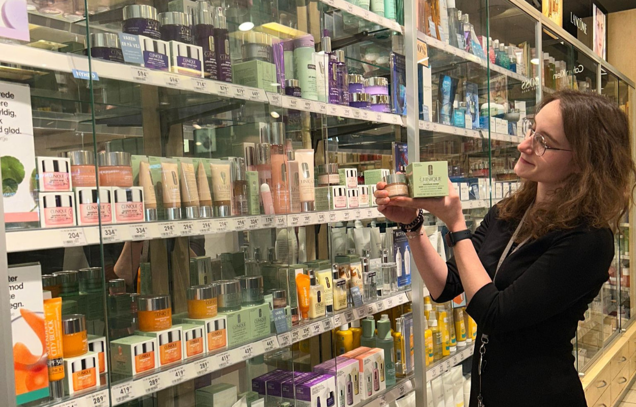 Amanda skyder sin fagprøve i gang!