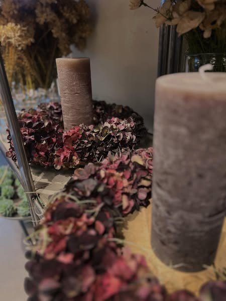 By Nørgaard fejrer tilbagevendende favorit: Hortensiakranse i flere størrelser til oktober