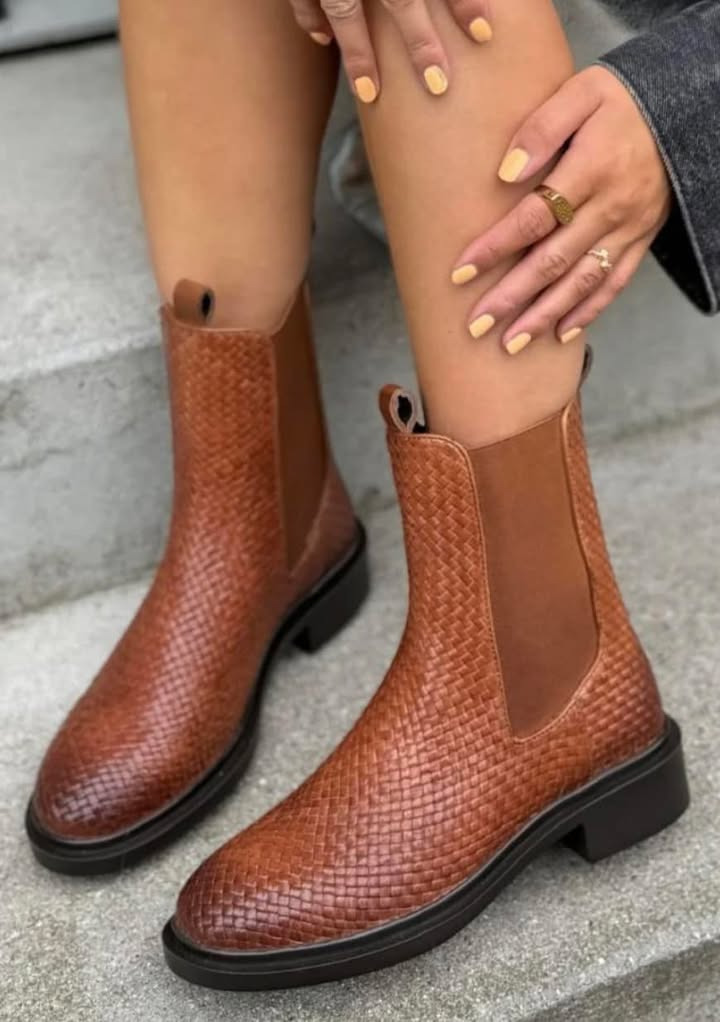 Rosengreen inviterer til adventskonkurrence med chance for at vinde flotte støvler