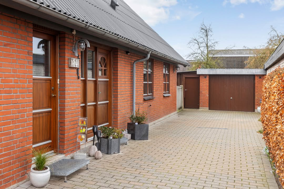 EDC Skive I/S sænker prisen på charmerende villa i naturskønne omgivelser nær Skive