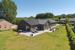 Bøgedalsvænget 25 og 2 andre boliger er kommet til salg denne uge i Ringe - se boligerne her.