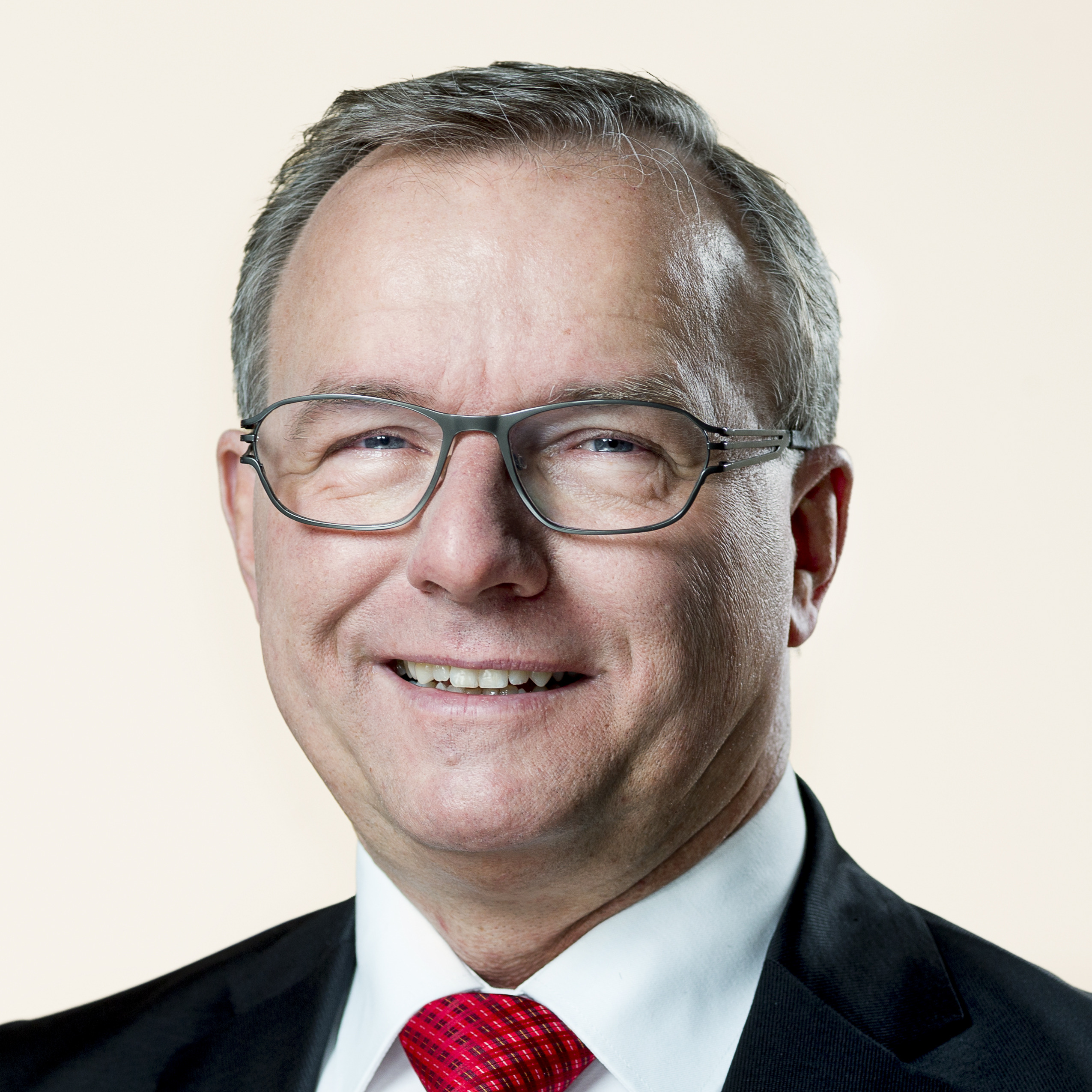 Orla Hav giver indblik i sin politiske karriere på Brønderslev Bibliotek 