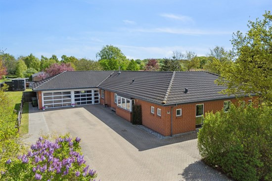 Åruplunden 3 og 1 anden boliger er kommet til salg denne uge i Hedensted - se boligerne her.