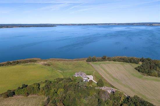 Top 6 over dyreste boliger til salg i Skævinge. Priser op til 16.500.000 kr