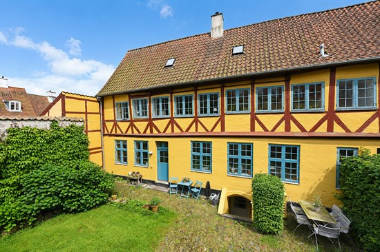 Stengade 22C og 2 andre boliger er kommet til salg denne uge i Helsingør - se boligerne her.