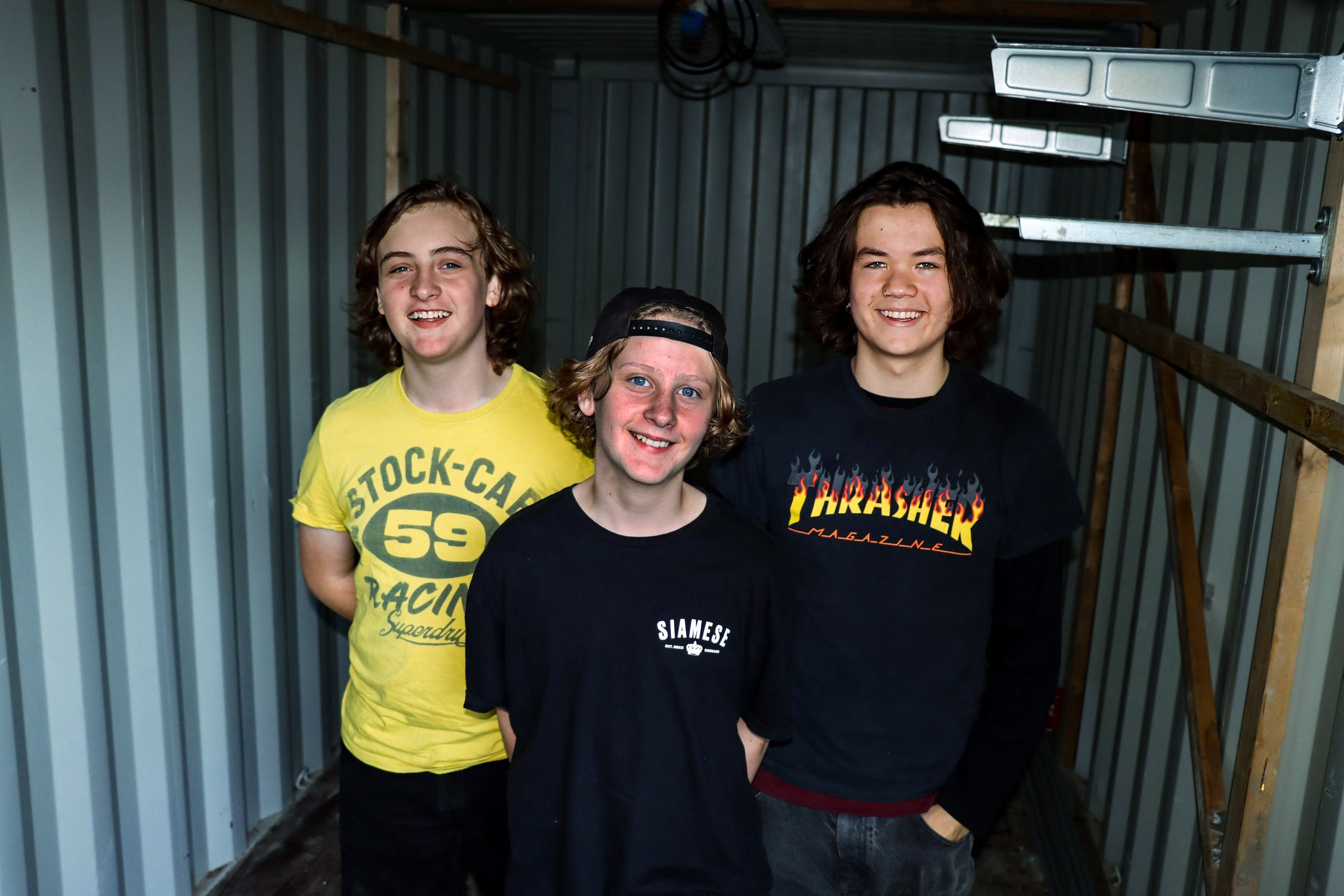 Oplev en weekend fyldt med humor og rock i Grenaa