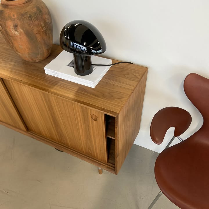 Udsalg på udstillingsmodeller hos Livingshop Holstebro: Gør en god handel i butikken eller online