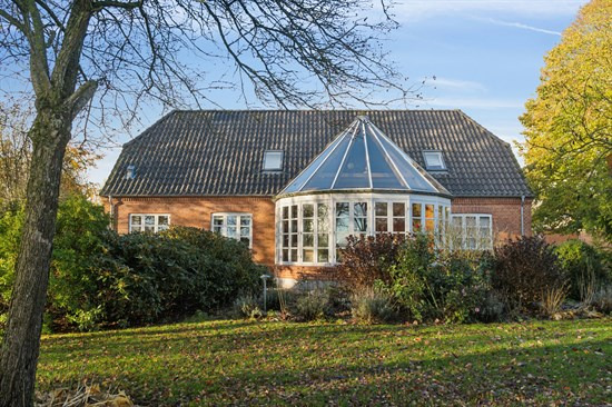 Enslevvej 45 og 1 anden boliger er kommet til salg denne uge i Thorsø - se boligerne her.