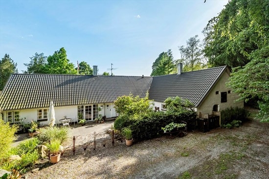 Top 6 over dyreste boliger til salg i Møldrup. Priser op til 5.995.000 kr