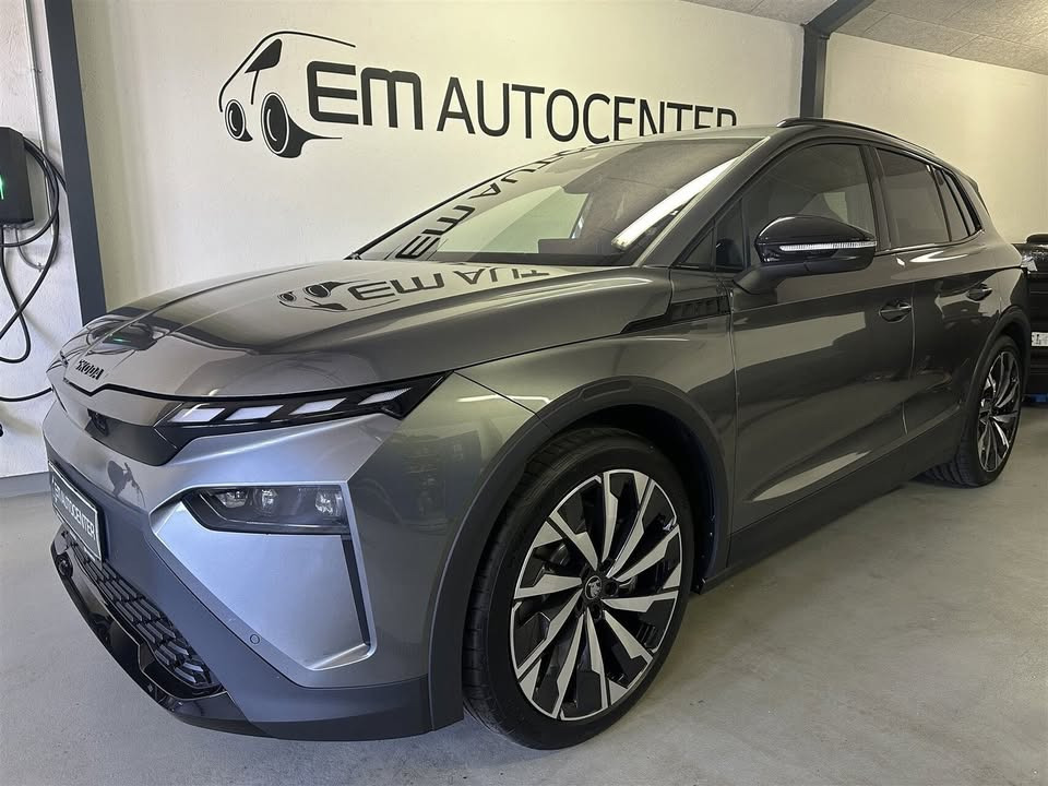 EM AUTOCENTER ApS præsenterer Skoda Elroq til de fartglade bilentusiaster