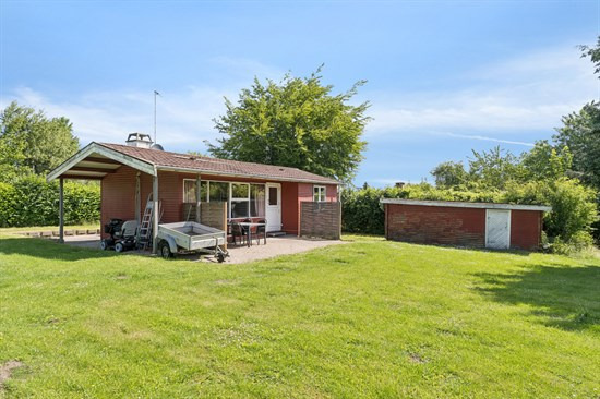 Fjordvej 4 er til salg for kun 995.000 kr.: Se de billigste boliger til salg i Kirke Såby her