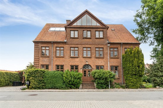 Top 6 over dyreste boliger til salg i Glamsbjerg. Priser op til 8.500.000 kr