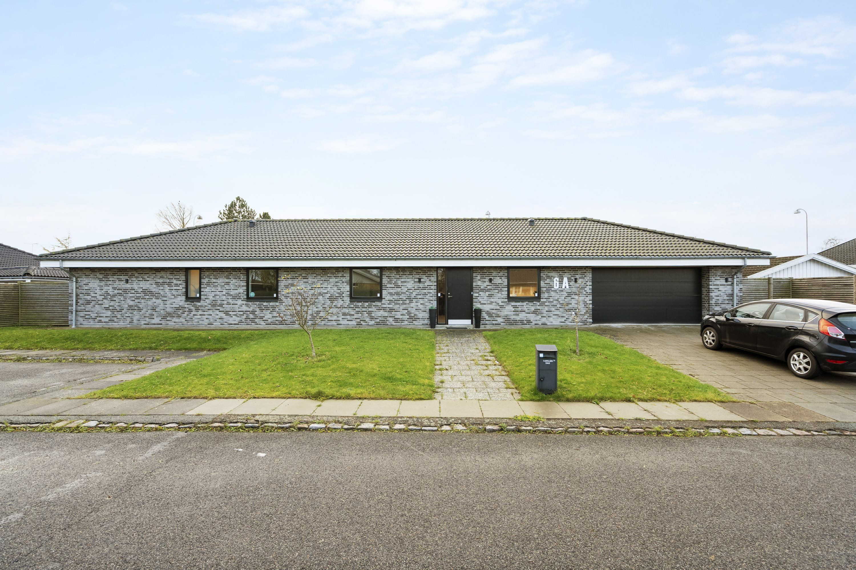 7,8  mio. kroner koster Lagesminde Allé 6A - se hvad der ellers er til salg i Brøndby Strand