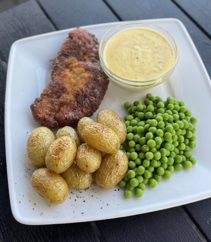 Havnens Fisk Øster Hurup tilbyder skinkeschnitzel som fredagsmenu d. 12/6