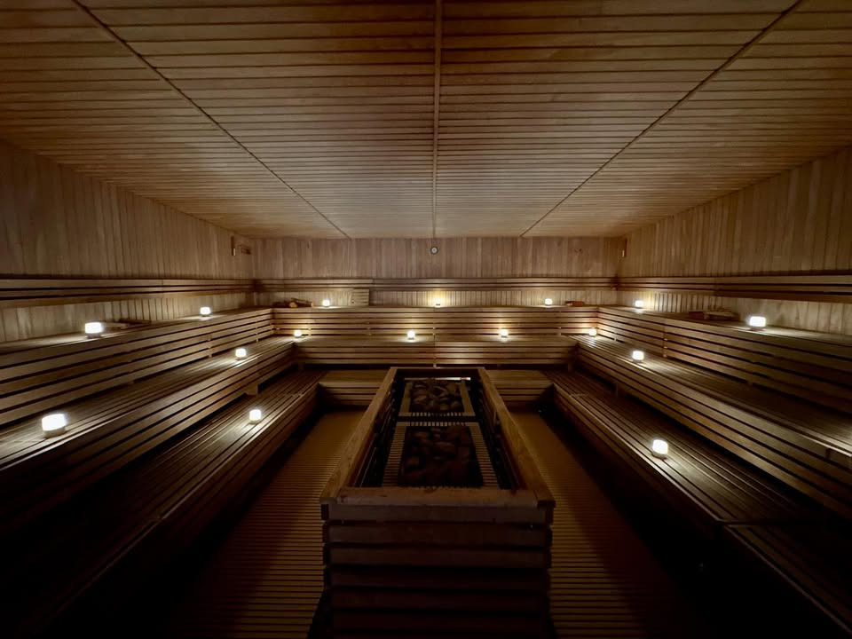 Herning Svømmehal inviterer til jule-gus og gratis gløgg for morgensvømmere fredag