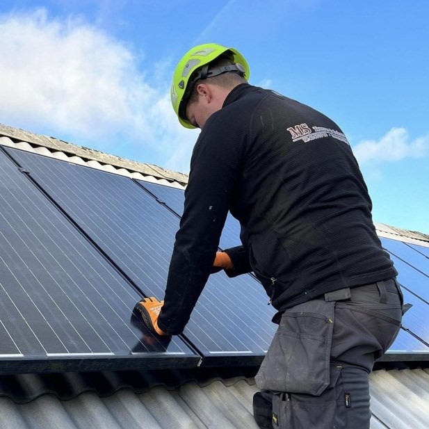 MS Tømrer & Gulvservice