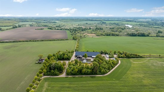 Top 6 over dyreste boliger til salg i Smørum. Priser op til 55.000.000 kr