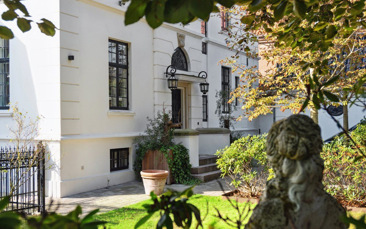 Netop kommet til salg: Sofievej 11 en af Hellerups dyreste adresser