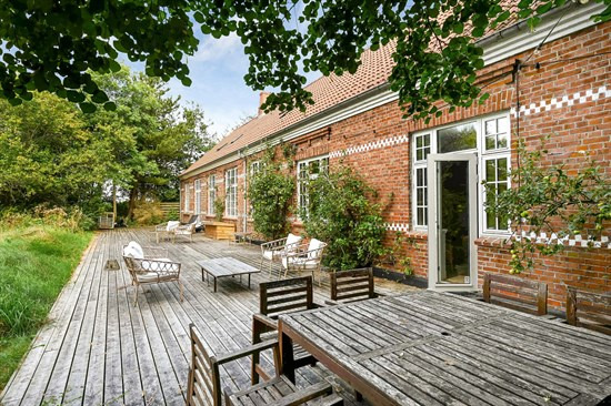 Top 6 over dyreste boliger til salg i Tarm. Priser op til 2.995.000 kr