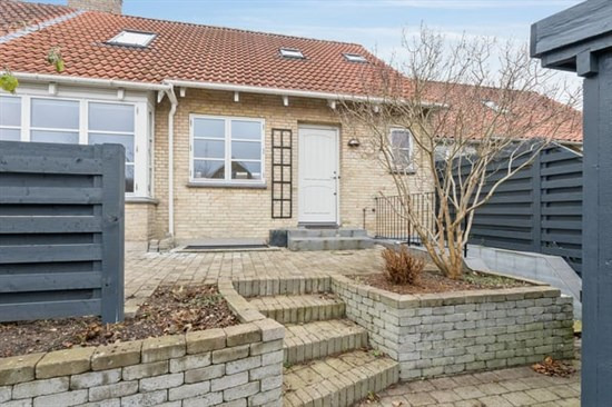 Lørenskogvej 20 og 5 andre boliger er kommet til salg denne uge i Rødovre - se boligerne her.