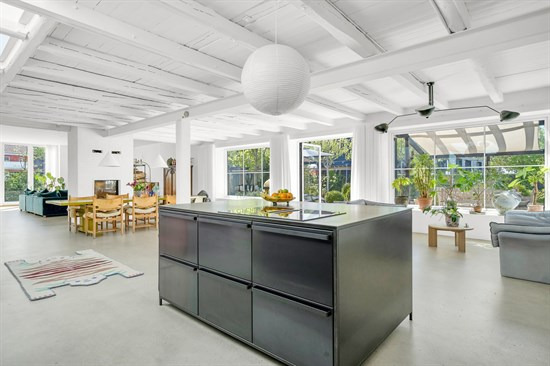 Top 6 over dyreste boliger til salg i Ebeltoft. Priser op til 11.900.000 kr