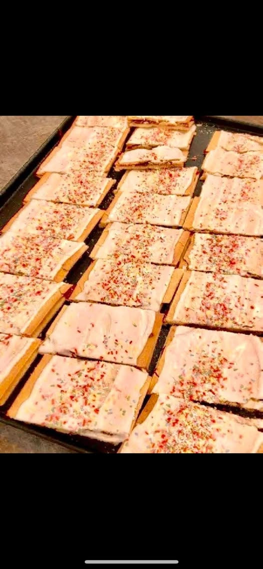 Det Lune Brød tilbyder dagens hindbærsnitter til særpris i Hobro i dag