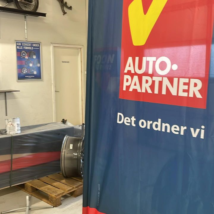 Soldal Auto fejrer succesfuld hjulskiftedag og forbereder kørebanelift-opgradering