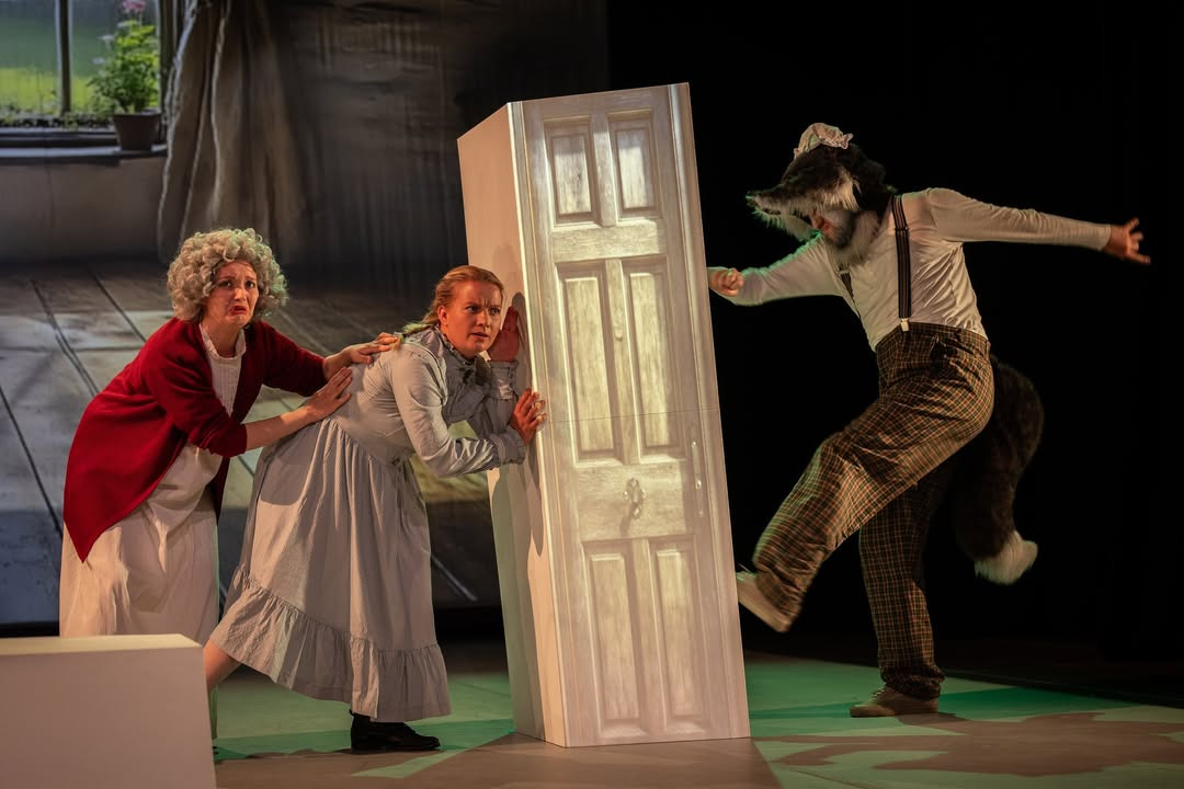 Operaen i Midten præsenterer Rødhætte i Musikteatret Holstebro i weekenden