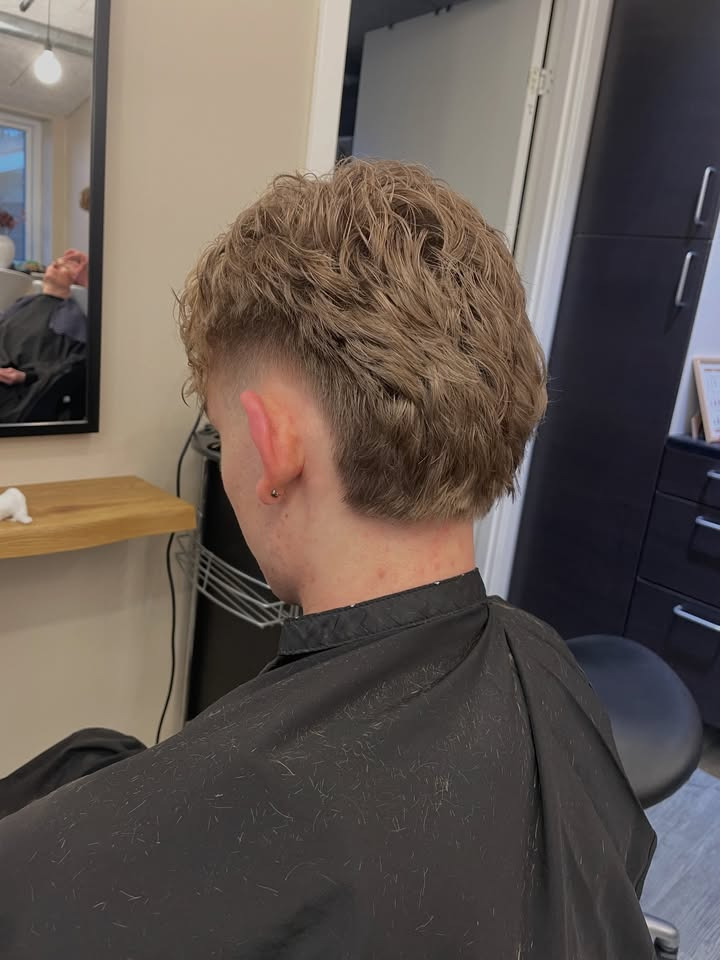 My Style søger kunder til ledige frisørtider hos elev Naja før skolestart