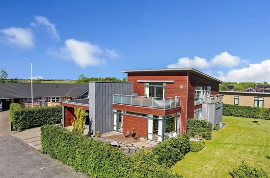 Top 6 over dyreste boliger til salg i Gjerlev. Priser op til 13.600.000 kr