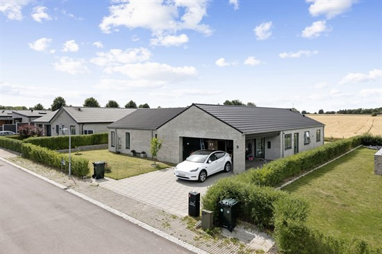 Eksklusiv bolig for 7.250.000 kr er netop kommet til salg i Lille Skensved - Se den og de dyreste boliger her