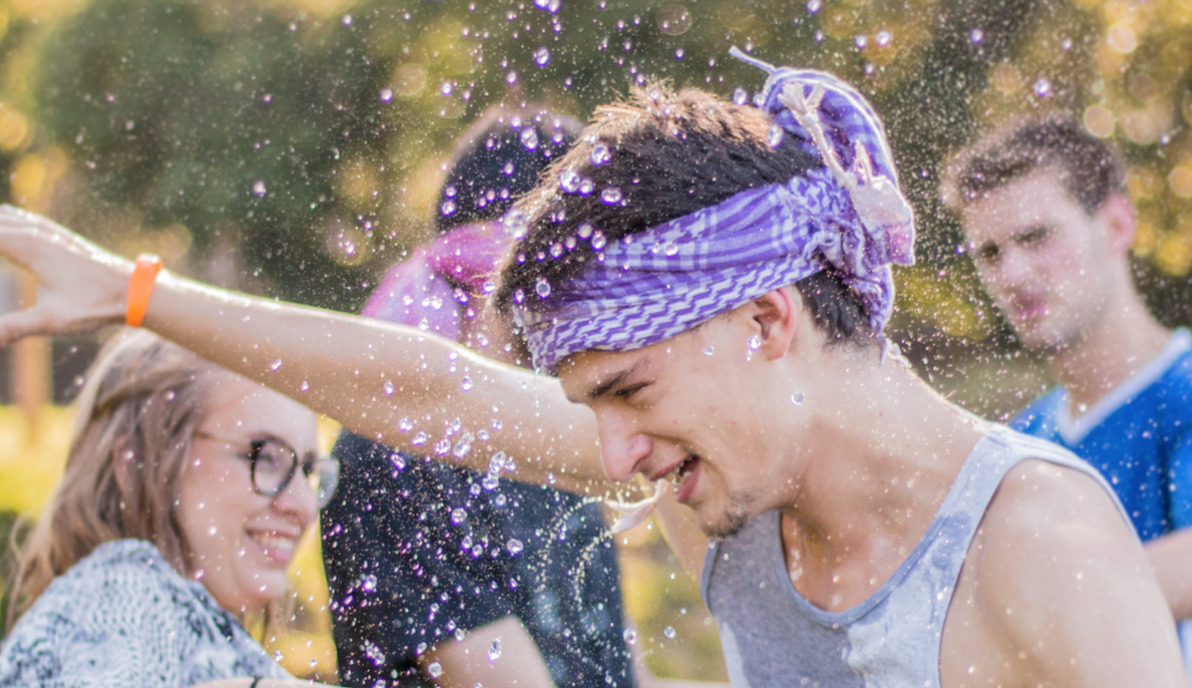 Vandkamp på biblioteket