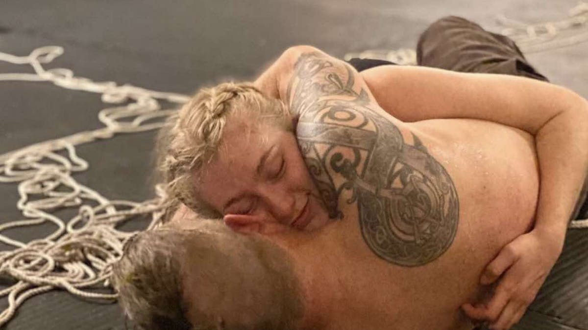 Tantric Rope - Conscious Relating vender tilbage til Skødstrup