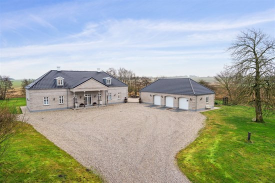 Top 6 over dyreste boliger til salg i Suldrup. Priser op til 6.750.000 kr