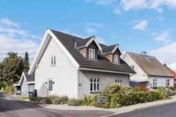 Luksus til salg: Reerslevvej 62 til 4.650.000 kr – Se Hedehusenes dyreste boliger her