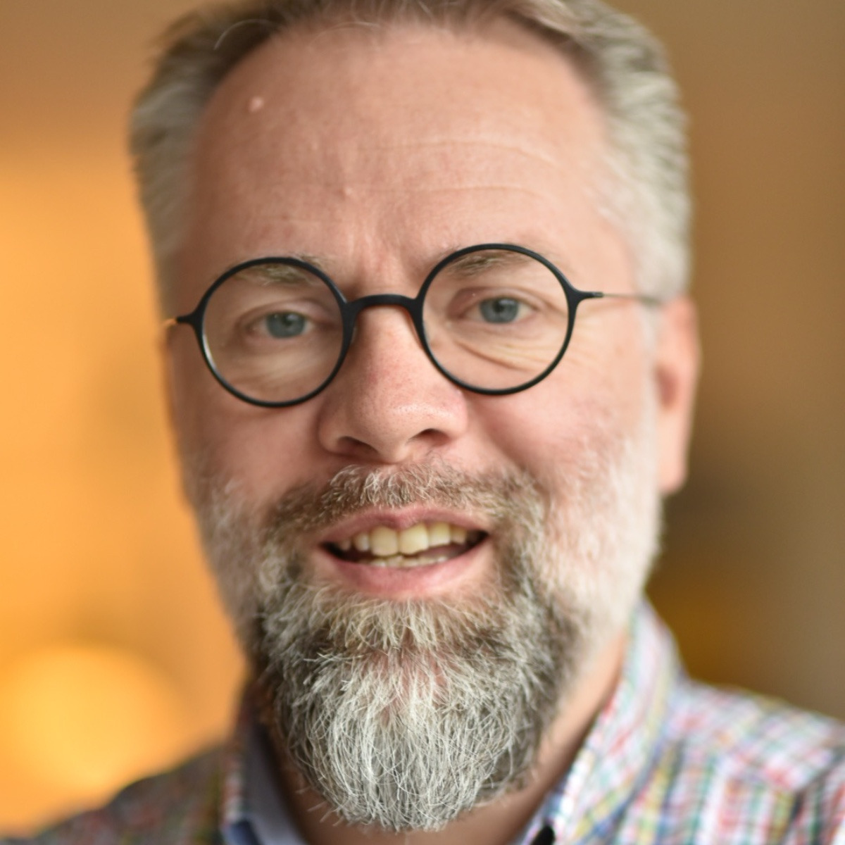 Steen Hillebrecht bruger tid på at sejle ved Holbæk