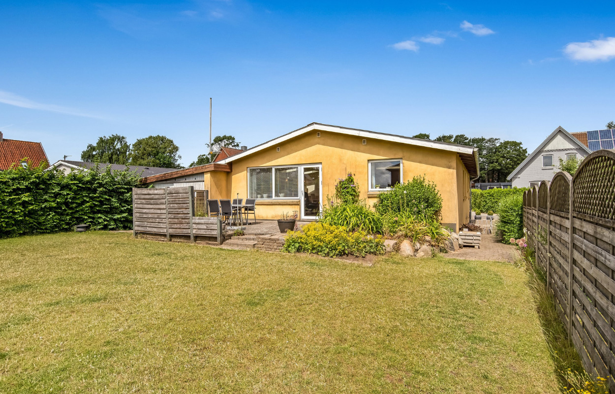 Velindrettet bolig nær Øster Strand