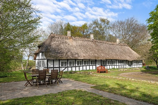 Øster Hæsingevej 17 og 1 anden boliger er kommet til salg denne uge i Faaborg - se boligerne her.