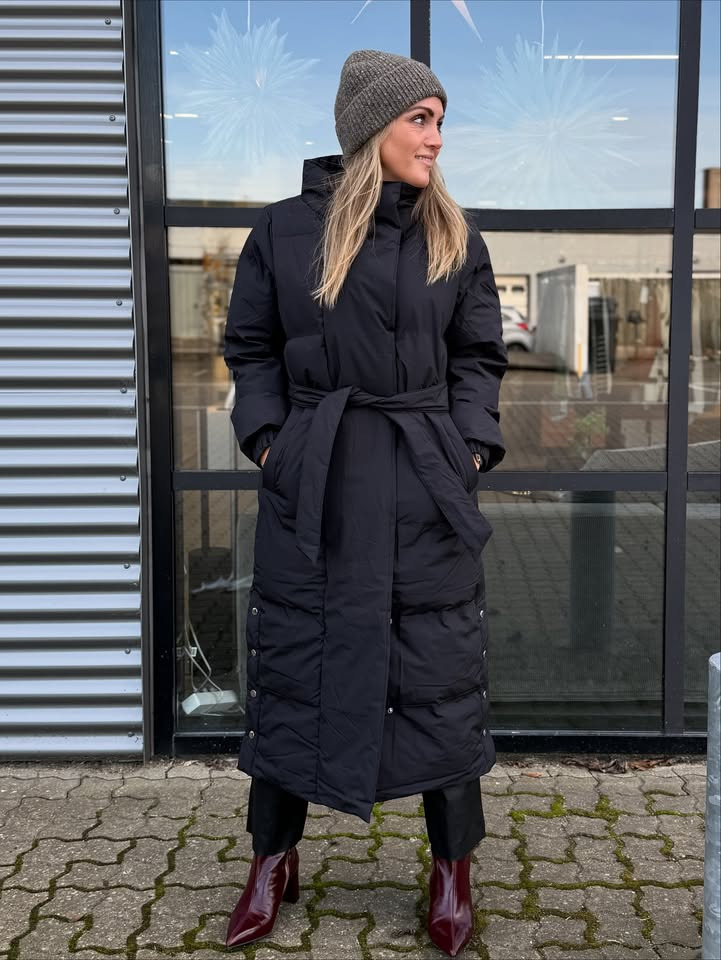 Livingshop Holstebro præsenterer ny stilfuld jakke fra Leveté Room