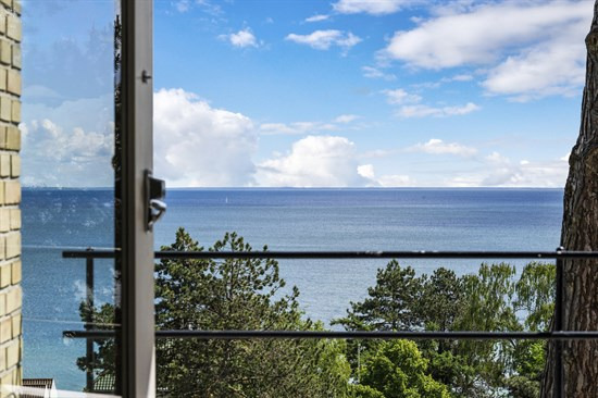 Skodsborg Strandvej 227 er til salg for kun 2.365.000 kr.: Se de billigste boliger til salg i Skodsborg her