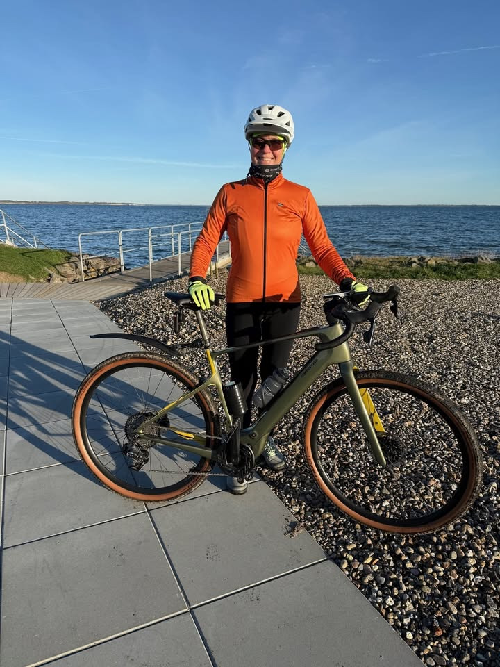 Cykel komfortabelt i køligere vejr med tips fra Per P. Cykler