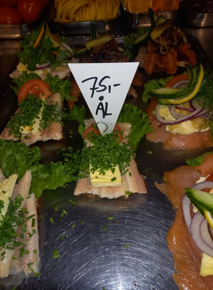 Specialsmørrebrød: Nytårssmørrebrød kan afhentes den 31/12 mellem kl. 10-14